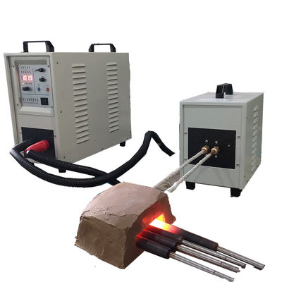 Bon prix Équipement de chauffage par induction de l'audio superbe 25kw de machine de forgeage à chaud de tête de boulon d'IGBT en ligne