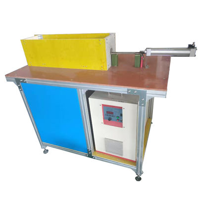 Bon prix Machine de chauffage en acier de cuivre du four 440V de forgeage à chaud de fréquence moyenne de MF-50KW en ligne