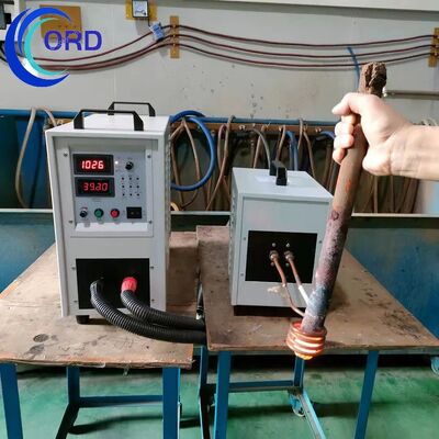 Bon prix La Chine fournit une machine de chauffage par induction à haute fréquence pour chauffer le rouleau de fer (HF-25KW) en ligne