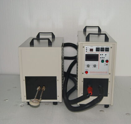 Chauffage par induction à haute fréquence Hf-40kw pour la forge à chaud à l'aide d'une tige de cuivre/pipe et de laiton