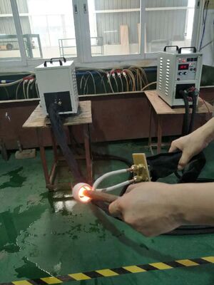 Appareil de chauffage par induction à haute fréquence portable IGBT avec 2m Hf-40kw flexible
