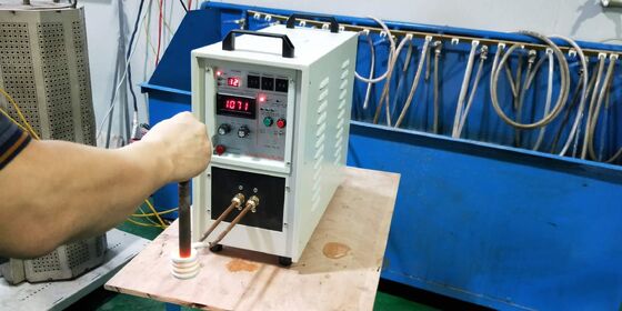 Bon prix Machine à souder par induction à haute fréquence Hf-15kw en ligne