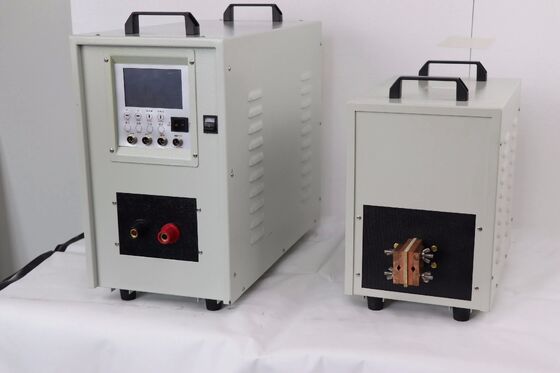 Bon prix Machine de chauffage par induction à fréquence ultrasonique Sf-60kw type écran tactile en ligne
