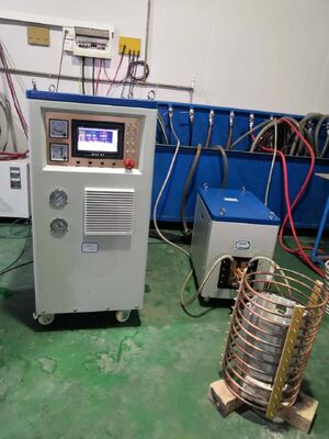 Bon prix Équipement de chauffage par induction numérique complet DSP-120kw en ligne
