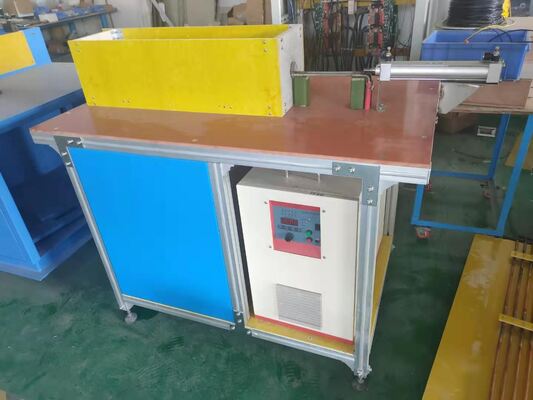 Bon prix Équipement de chauffage par induction Machine de fusion par induction 3e phase 380V 440V Four électrique pour la fusion et le traitement thermique des métaux en ligne